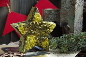 Tutorial on creating an interior star by Maria Zelenyuk